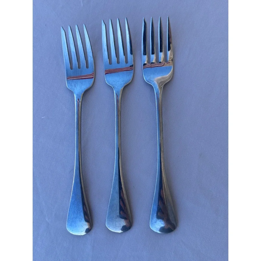 Stainless By Oneida-Cabana Salad Forks set of 3 6.75